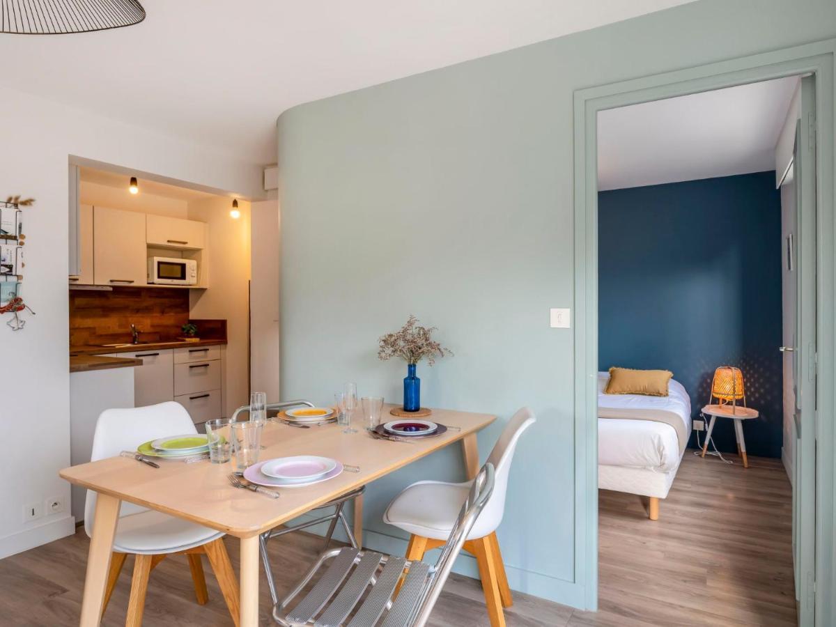 Apartment Les Embruns-5 By Interhome Carnac