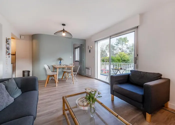 Apartment Les Embruns-5 By Interhome