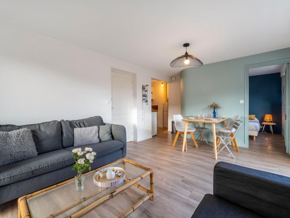 Apartment Les Embruns-5 By Interhome Carnac